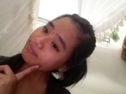 Đức Hằng