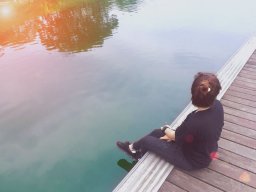 Kẹo Khó Bảo