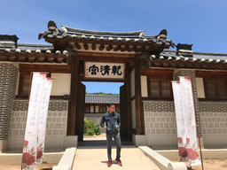 Phan Chí Hiếu