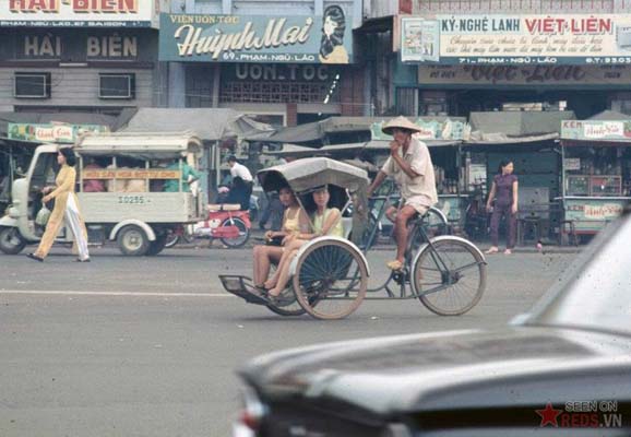 Tháng 11/1968. Trên đường Phạm Ngũ Lão.