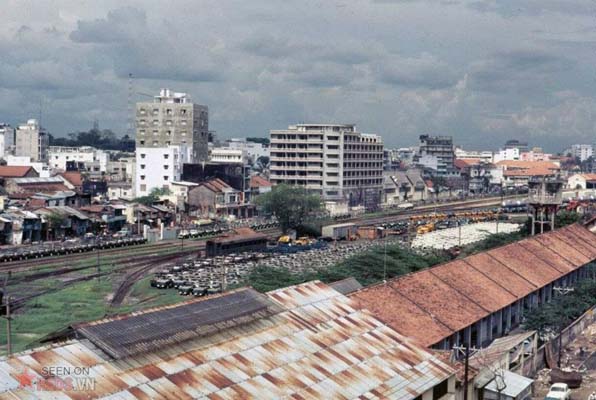 Tháng 11/1968. Ga Sài Gòn nhìn từ tầng 5 khách sạn Walling.